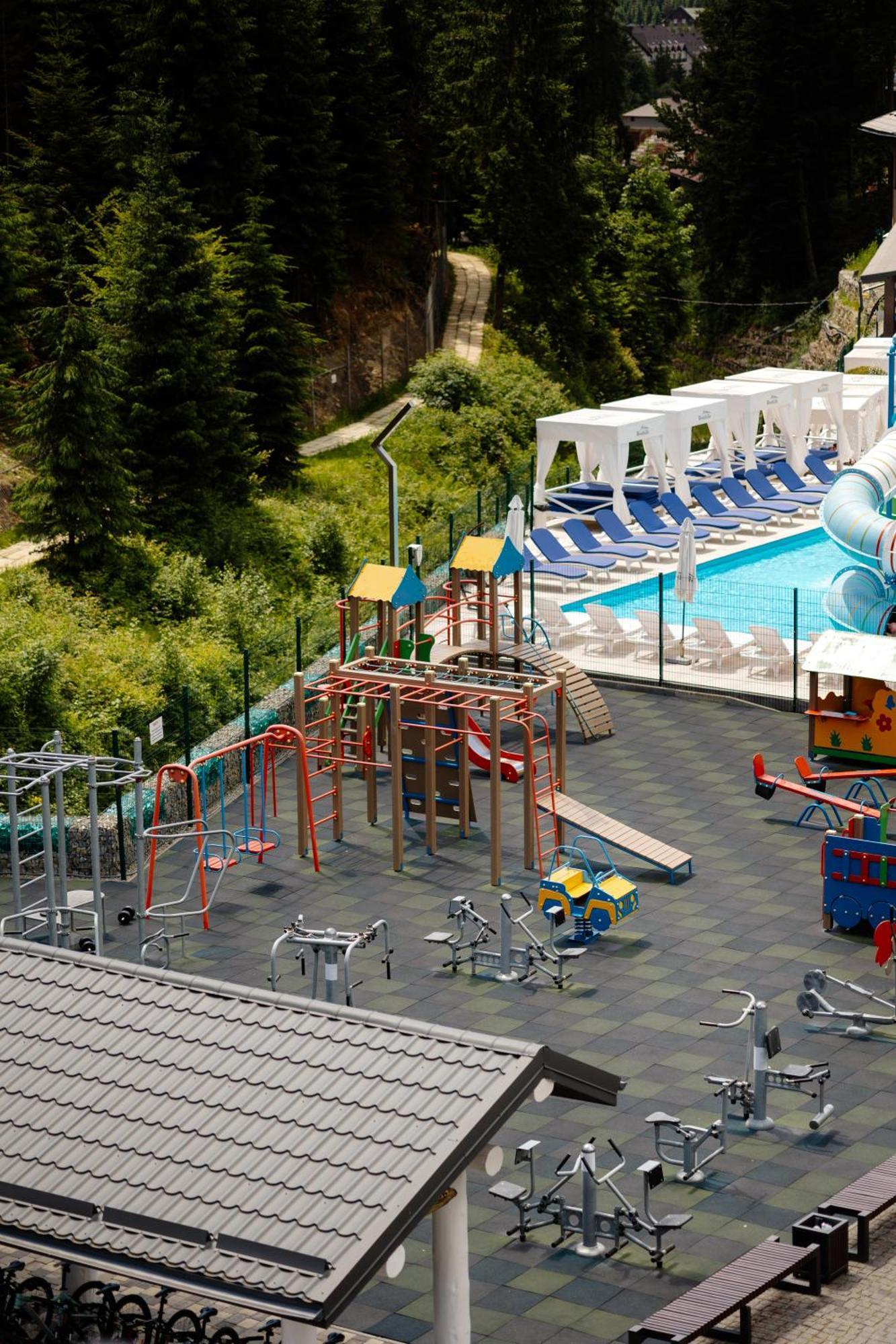 Westhills Cottage Town & Spa Μπούκοβελ Εξωτερικό φωτογραφία
