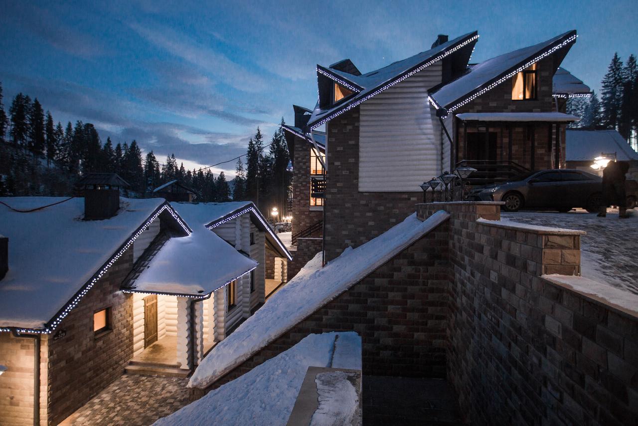 Westhills Cottage Town & Spa Μπούκοβελ Εξωτερικό φωτογραφία